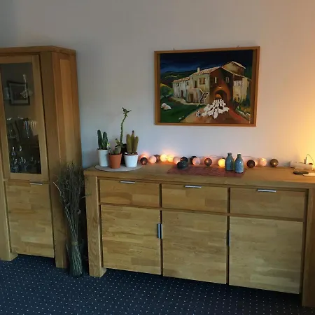 アパート Vor Den Toren Bambergs - Einfamilienhaus Mit Garten! *