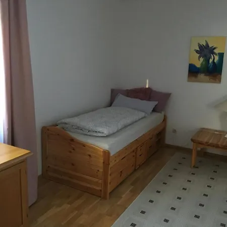 Apartment Vor Den Toren Bambergs - Einfamilienhaus Mit Garten! *