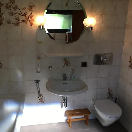 Apartment Vor Den Toren Bambergs - Einfamilienhaus Mit Garten! Viereth-Trunstadt