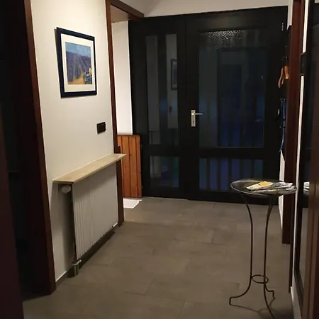 Apartament Vor Den Toren Bambergs - Einfamilienhaus Mit Garten!