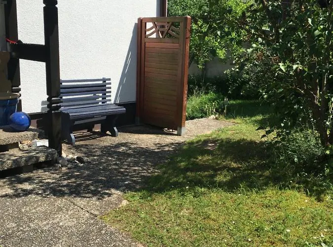 Διαμέρισμα Vor Den Toren Bambergs - Einfamilienhaus Mit Garten! Viereth-Trunstadt